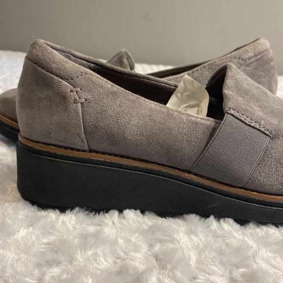 Clark’s collection grey suede loafers size 8m - Picture 7 of 8